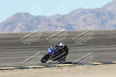 media/Jan-15-2026-Racers Edge (Thu) [[dfebeb70ab]]/3-B Group/Session 2 (Bowl Exit)/